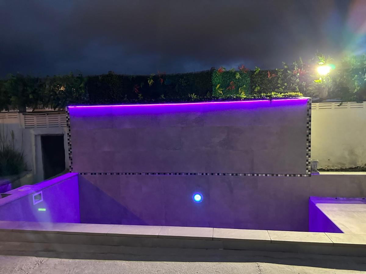 特尔德 Valtisya Pool And Airport旅馆 外观 照片